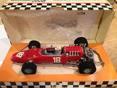 SCALEXTRIC FERRARI 124