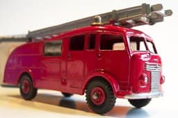Fire Engine With Extending Ladder by Dinky Supertoys