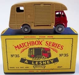 Marshall Horse Box by Matchbox Moko Lesney