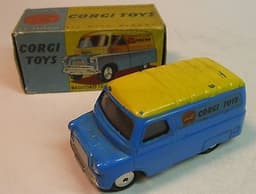 Bedford Van - Corgi Toys