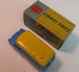 Bedford Van - Corgi Toys