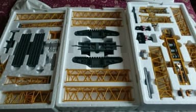 diecast cranes