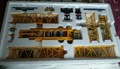 diecast cranes
