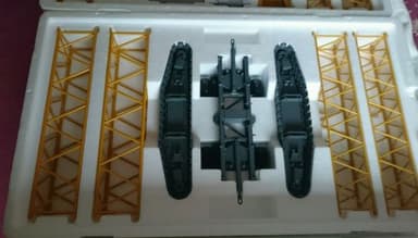 diecast cranes