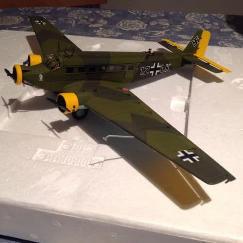 diecast model aircraft