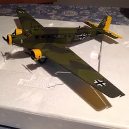diecast model aircraft