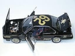 AUTOart/Biante 1/18 jps 635 bmw