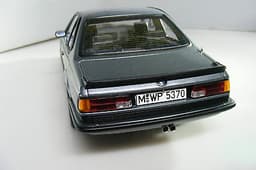 Autoart Millennium BMW M 635 CSi With Option Shadow - Line Delphin Met (70529)
