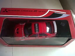 AUTOart MITSUBISHI LANCER EVO VI TOMMI MAKINEN EDI RED ROAD CAR SCALE 1:18
