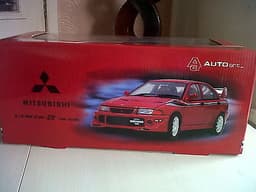 AUTOart MITSUBISHI LANCER EVO VI TOMMI MAKINEN EDI RED ROAD CAR SCALE 1:18