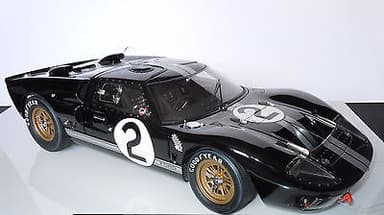 BARGAIN! MASSIVE 1/10 SCALE EXOTO GT40 WINNER LE MANS 1966 McLAREN AMON 16.5 INS