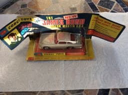Corgi 270 James Bond Aston Martin DB5 Car