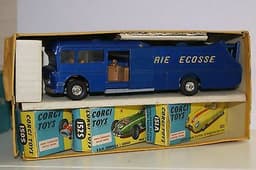 Corgi Major Gift Set No.16 Ecurie Ecosse Racing Car Transporter & 3 Racing Cars