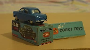 Corgi Toys 200M Diecast Ford Consul Saloon