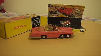 Dinky Toys 100 Diecast Lady Penelopes FAB 1