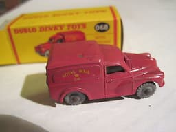 Dublo dinky toys Royal Mail van diecast with windows, boxed, ref 068