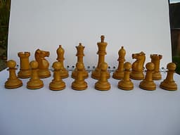 jaques of london staunton chess set -1925-37- broadbent knights original patina