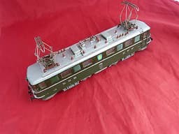 MARKLIN 3050 HO GAUGE SWISS DIECAST ELECTRIC LOCOMOTIVE – SBB CFF 11414 - BOXED