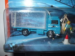 Matchbox Mattel VERY RARE Adventure Two Pack "Ocean" Volvo & Mobile Crane MOC!