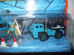 Matchbox Mattel VERY RARE Adventure Two Pack "Ocean" Volvo & Mobile Crane MOC!