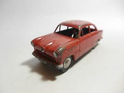 OLD WEST GERMANY-\'\'MARKLIN\'\'...\'\'FORD TAUNUS 15M\'\'....No..5524/4....VERY RARE