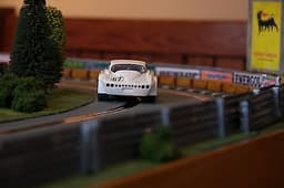 Revell Monogram Slot Car Corvette Grand Sport Road America 1964 Analogue