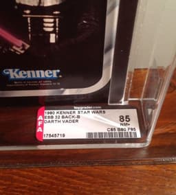 VINTAGE STAR WARS ESB 32 BACK B DARTH VADERAFA 85 (85/80/85)