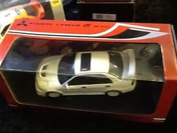 1/18 MITSUBISHI LANCER EVO v1 AUTO ART white