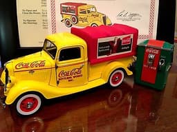 1935 Ford Model A Pickup Coca Cola Delivery Danbury Mint New in the BOX Papers