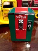 1935 Ford Model A Pickup Coca Cola Delivery Danbury Mint New in the BOX Papers