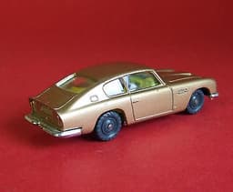 1967-68 Corgi Husky Aston Martin DB6 No22-b1 Near Mint
