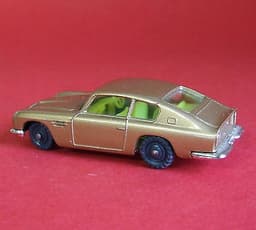 1967-68 Corgi Husky Aston Martin DB6 No22-b1 Near Mint