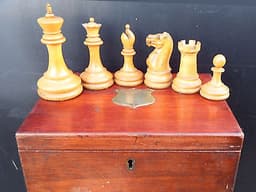 ANTIQUE JAQUES OF LONDON 3.5" COMPETITION-SIZE CHESS SET, WEIGHTED (1889)
