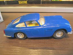 ASTON MARTIN DB4 BLUE SCALEXTRIC WITH BOX AND ALL ORIGINAL