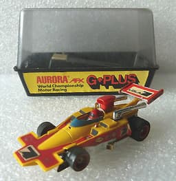 AURORA AFX LOLA T-330 HO SLOT CAR No1731