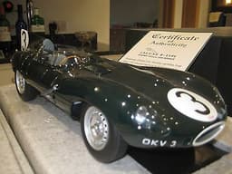 Autoart Jaguar D-Type 1:12th