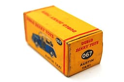 Boxed diecast HORNBY DUBLO DINKY 067 AUSTIN TAXI \'OO\' & \'HO\'