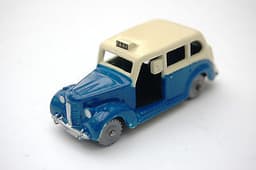 Boxed diecast HORNBY DUBLO DINKY 067 AUSTIN TAXI \'OO\' & \'HO\'