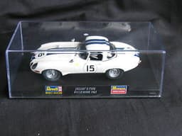 BOXED REVELL JAGUAR E TYPE ( #15 LE MANS 1963 ) SLOT CAR