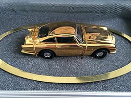 CORGI TOYS JAMES BOND 007 ASTON MARTIN DB5 SPECIAL EDITION (13 from 16)