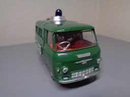 CORGI TOYS No 464 VINTAGE COMMER POLICE VAN DEEP GREEN EXPORT MODEL VERY RARE VG