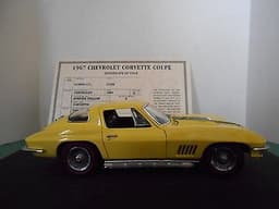 Danbury Mint 1:24 scale 1967 Chevrolet Corvette 427 Coupe