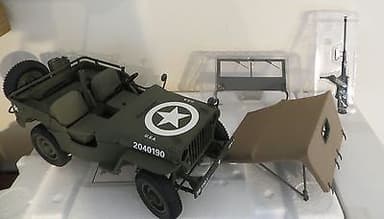 Diecast Danbury mint Jeep WWII mint condition in original packaging