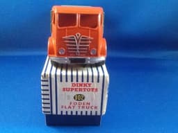 DINKY 902 FODEN FLAT TRUCK ORANGE GREEN MINT BOXED FREE UK P&P