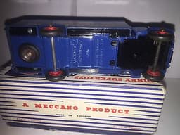 Dinky 918 Guy Van Ever Ready Diecast