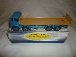 Dinky Toy Foden Flat Truck (with tailboard)