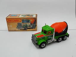 Matchbox Superfast No19 PETERBILT CEMENT TRUCK in PRE PRO LIME GREEN !! RARE