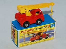 Matchbox Superfast No42a Iron Fairy Crane - VERY RARE RED-YELLOW (Transitional)