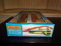 Matchbox Superkings K-44 Bridgelayer Transporter Set Mint in Box -EX-SHOP STOCK