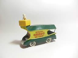 OLD FRENCH...\'\'PR\'\'...\'\'SAVON AMBRE LE CHAT\'\'...EXTREMILY RARE-UNIQUE!!!